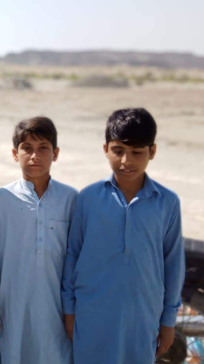گچک سے پاکستانی فورسز کے ہاتھوں لاپتہ ہونے والی بلوچ خواتین اور بچوں کی جبری گمشدگی کی بھر پور مذمت کرتے ہیں۔ بی ایل ایم
bliberationm.wordpress.com/2020/12/04/گچک-سے-پاکستانی-فورسز-کے-ہاتھوں-لاپتہ-ہ/