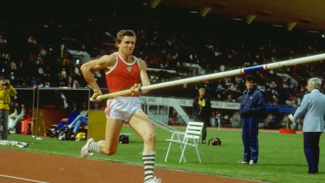 #134Exploiting a contractual clauseIn 1991, Sergey Bubka's agent coaxed Nike in to approving a World Record bonus-reportedly they offered $100000 each time he broke the WRHe thus didnt jump to his optimum-always only upped the record by 1cmIn 2yrs, he broke the WR 14 times