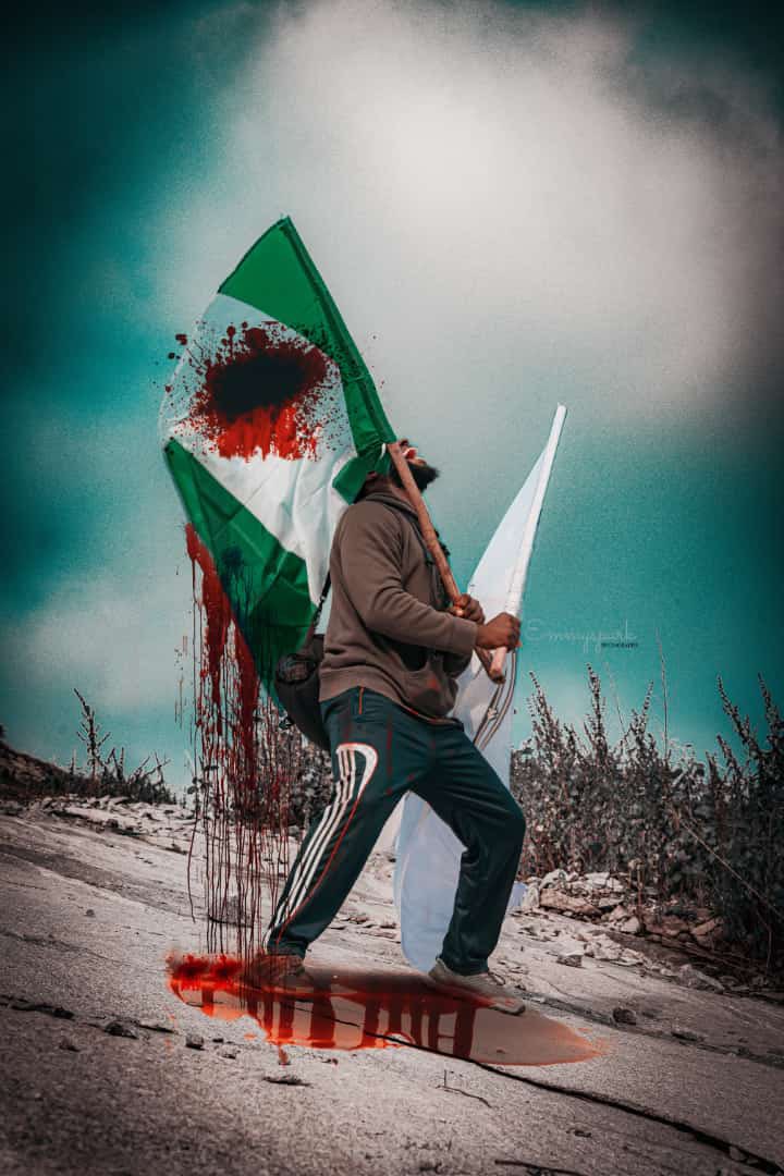 mizadejoke's tweet photo. Wherever you see #EndSARS  #EndSARS  please make sure you RT AGGRESSIVELY. 

We must give them a run for what they did to us on 20:10:20 https://t.co/jdNfYCUil8
