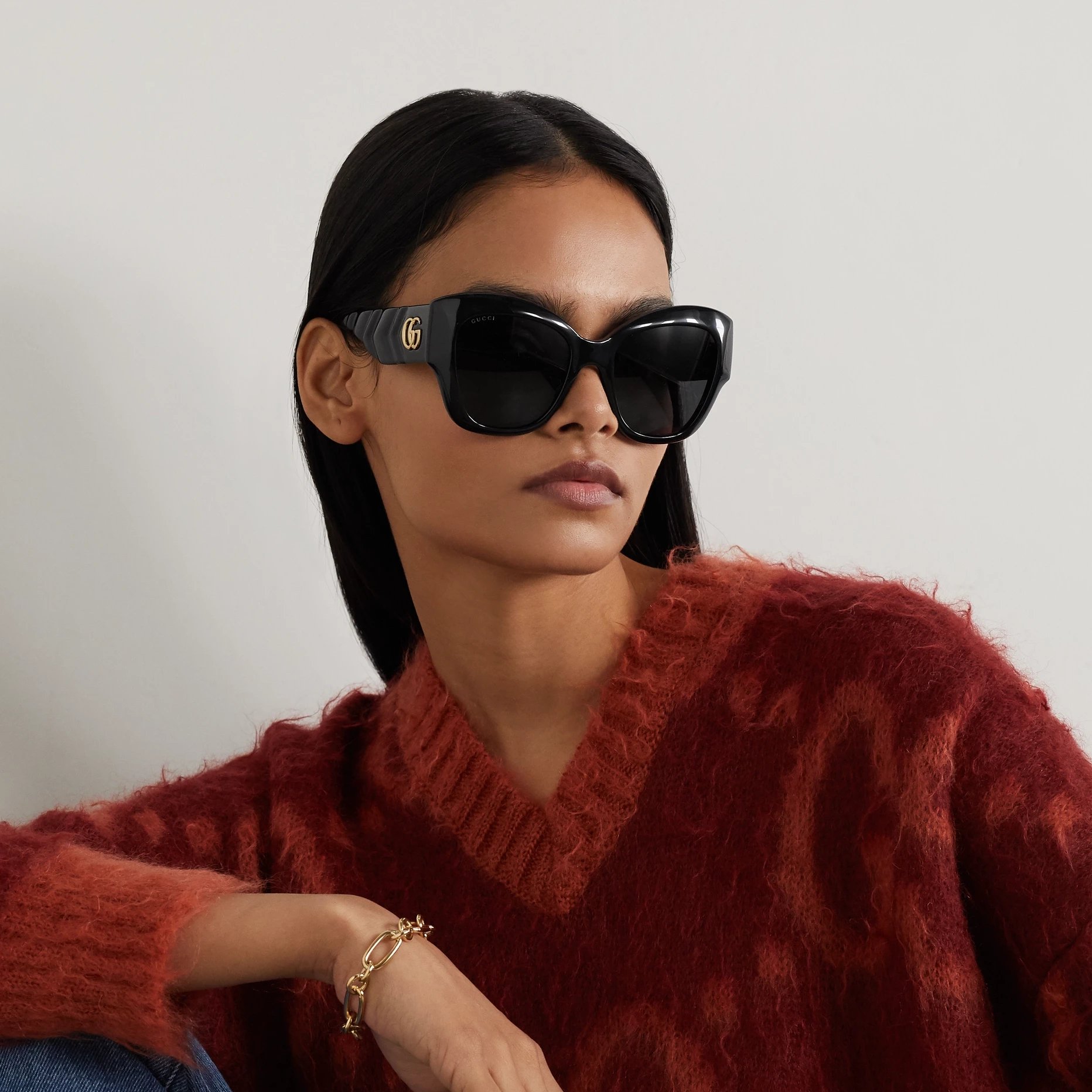 Gucci sunglasses clearance with red arms