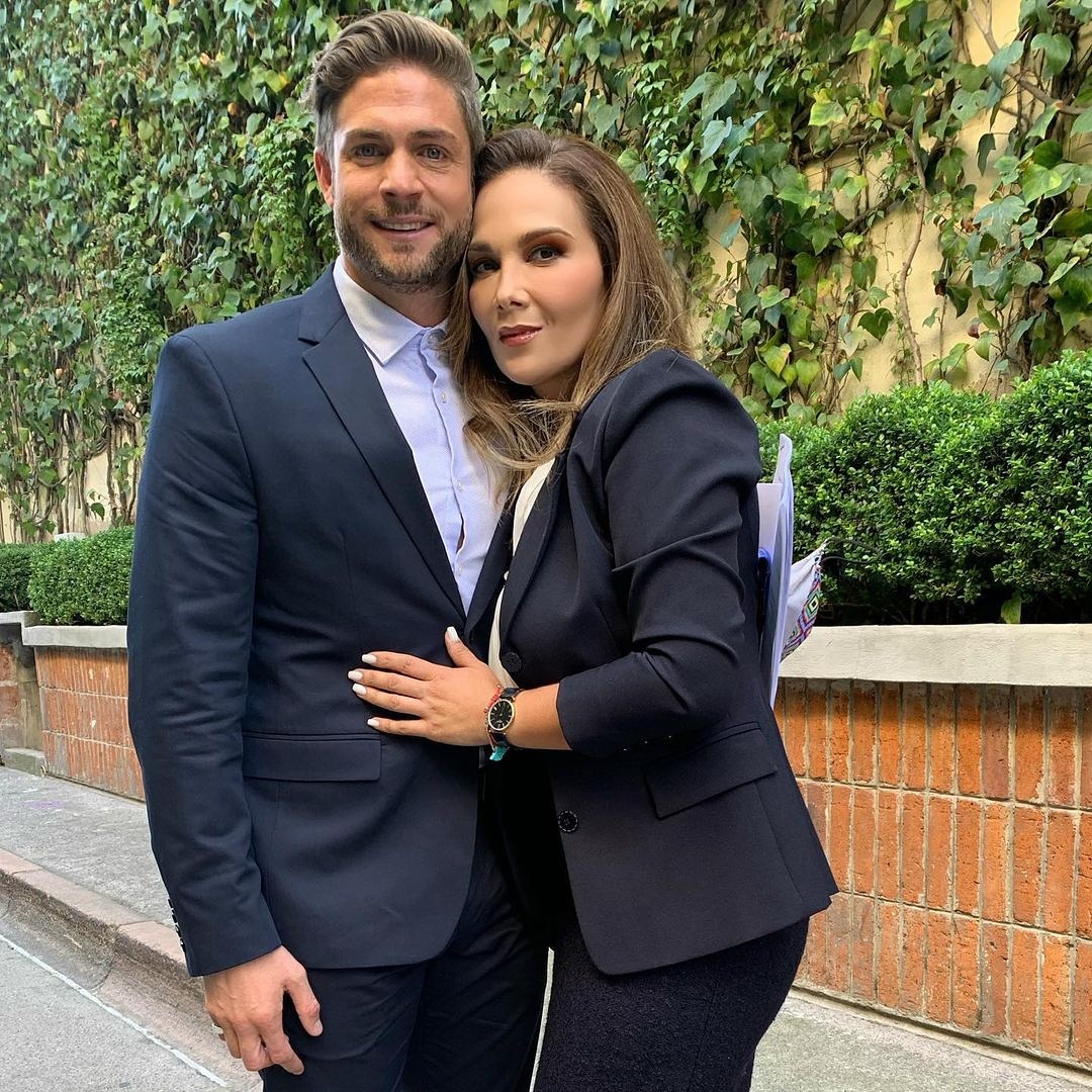 PancheriFansEs's tweet photo. #repost @chiovalenti  Después de muchos años 🤩 feliz de verte 🤗 @PancheriHoracio  @lamexicanaguero  @televisa @TelevisaTVmx  @televisa_espectaculos #chiovalenti 💜 #divalenti 🌟#laniñavalenti 🦄 

#HoracioPancheri #PancheriFans #actor #LaMexicanaYElGüero  #RodrigoAvellaneda https://t.co/lVYGcba6RH