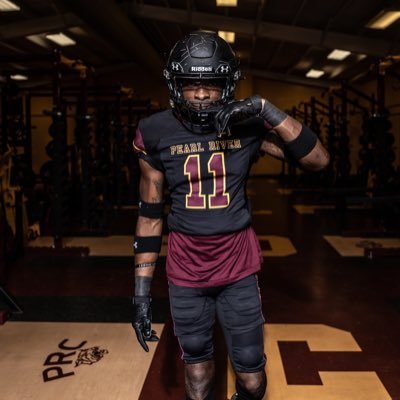 GridironRR's tweet photo. https://t.co/CSbDSZtPCW
🚨JUCO Prospect Spotlight🚨
Heavily UnderRecruited:
CB @kennedy_era1
CB @J_McFarland1
S @TrentHolloway3
S @cs7szn
LB @1Jayelin
LB @jt4real__
LB @NoahY850
DE @831forLife
DE @Kendall205T
DT @Maakody
DT @98Yozza
🗣Tag a JUCO Prospect To Watch https://t.co/mWHdzPaauo