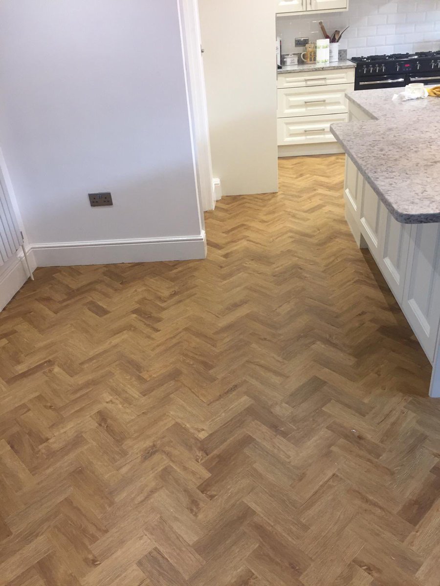 Fylde Floor Co Ltd tweet media
