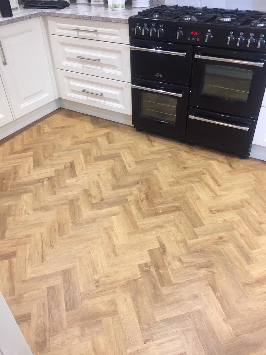 Fylde Floor Co Ltd tweet media