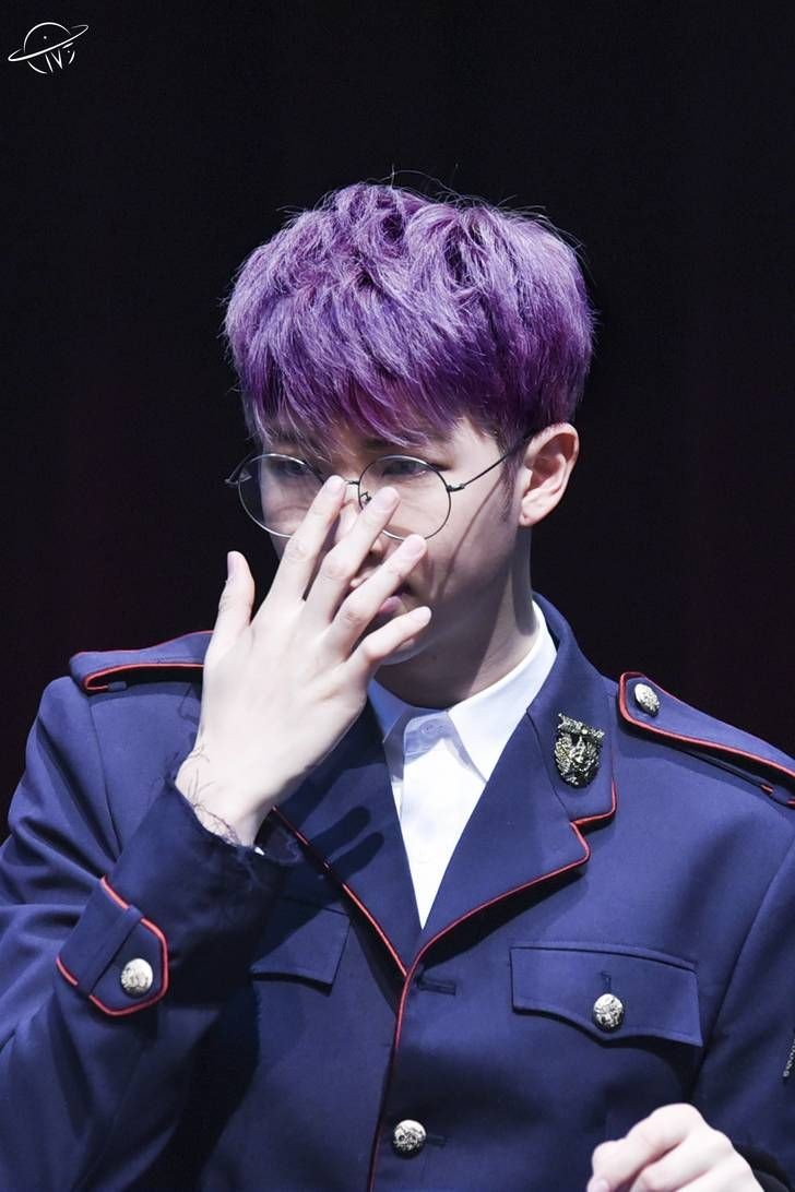 how to make your twitter purple —  a thread