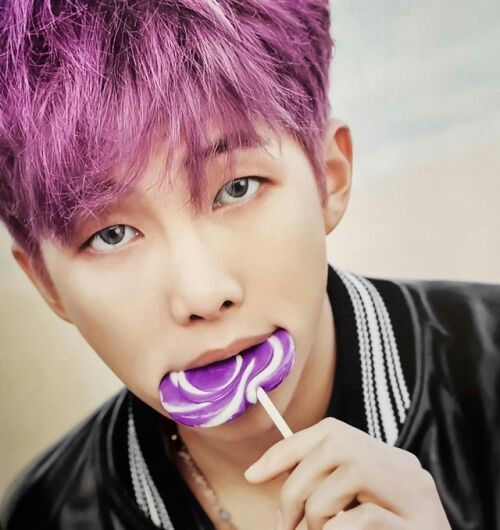 how to make your twitter purple —  a thread