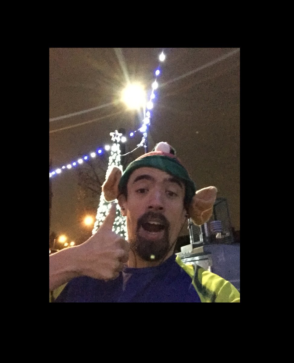 Since it's <a href="/alzheimerssoc/">Alzheimer's Society</a> Elf Day, gives me a chance to dress up on this morning's run as part of my attempt to smash 50 miles in December. 

jogondementia.alzheimers.org.uk/fundraising/Ga…
