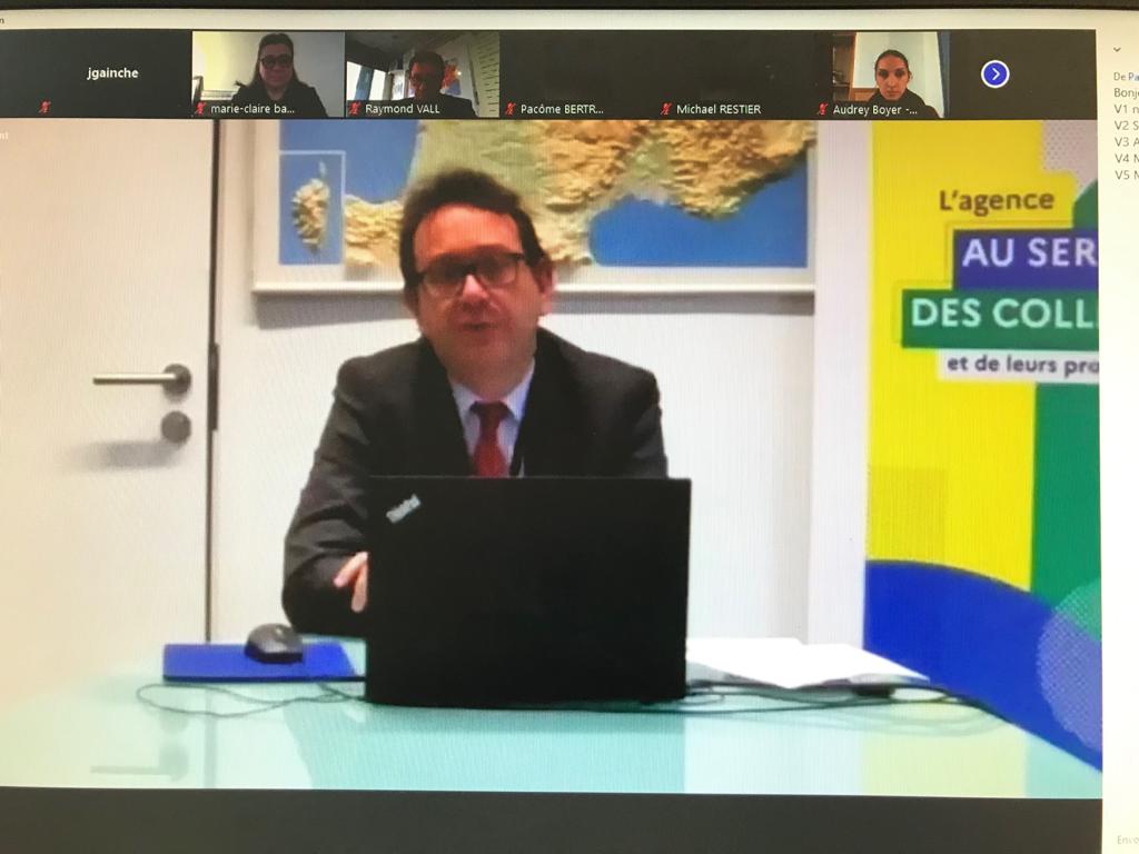 🗓 Ce matin, notre directeur général Yves Le Breton intervient lors des ateliers du développement local organisés par l' @ANPP_Pays, en partenariat avec la <a href="/BanqueDesTerr/">Banque des Territoires</a> et le <a href="/cnfpt/">CNFPT</a>.
↪ L'occasion de présenter l'Agence, ses missions et son offre de services aux élus ☑