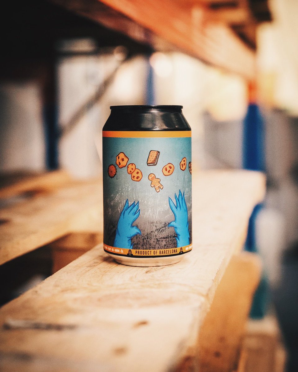 With lowering temperatures, the cookie monster inside of us comes out! 🍪 "WHEN LIFE GIVES YOU... COOKIES" is a Winter Ale with 8% ABV, muscovado sugar, ginger and spices. 😋🍻