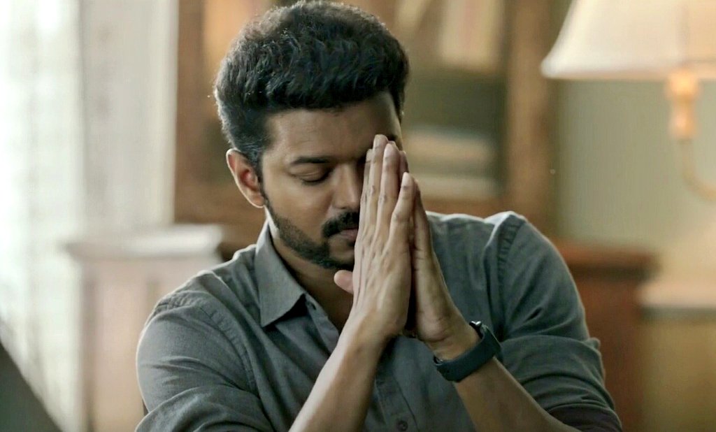 This man  @actorvijay His growth from 2010 to 2020 Every actor have a bad phase ,but how one overcomes it makes him a superstar . And I bet ,Vijay gave the greatest comeback among all his contemporaries  #28YearsOfBelovedVIJAY