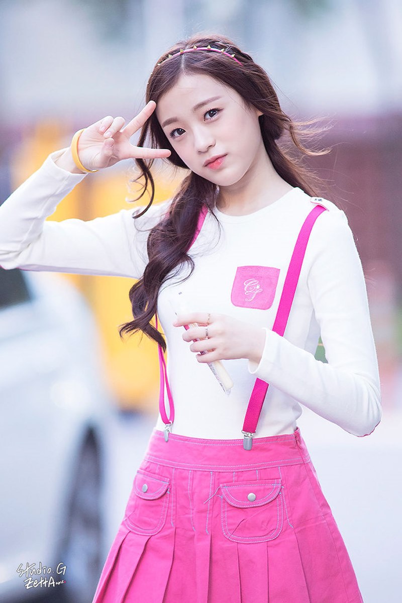 nayecrr's tweet photo. Happy Birthday Jinsol!
#JinsolDay #HappyBirthdayJinsol https://t.co/C7oVBYoFY3