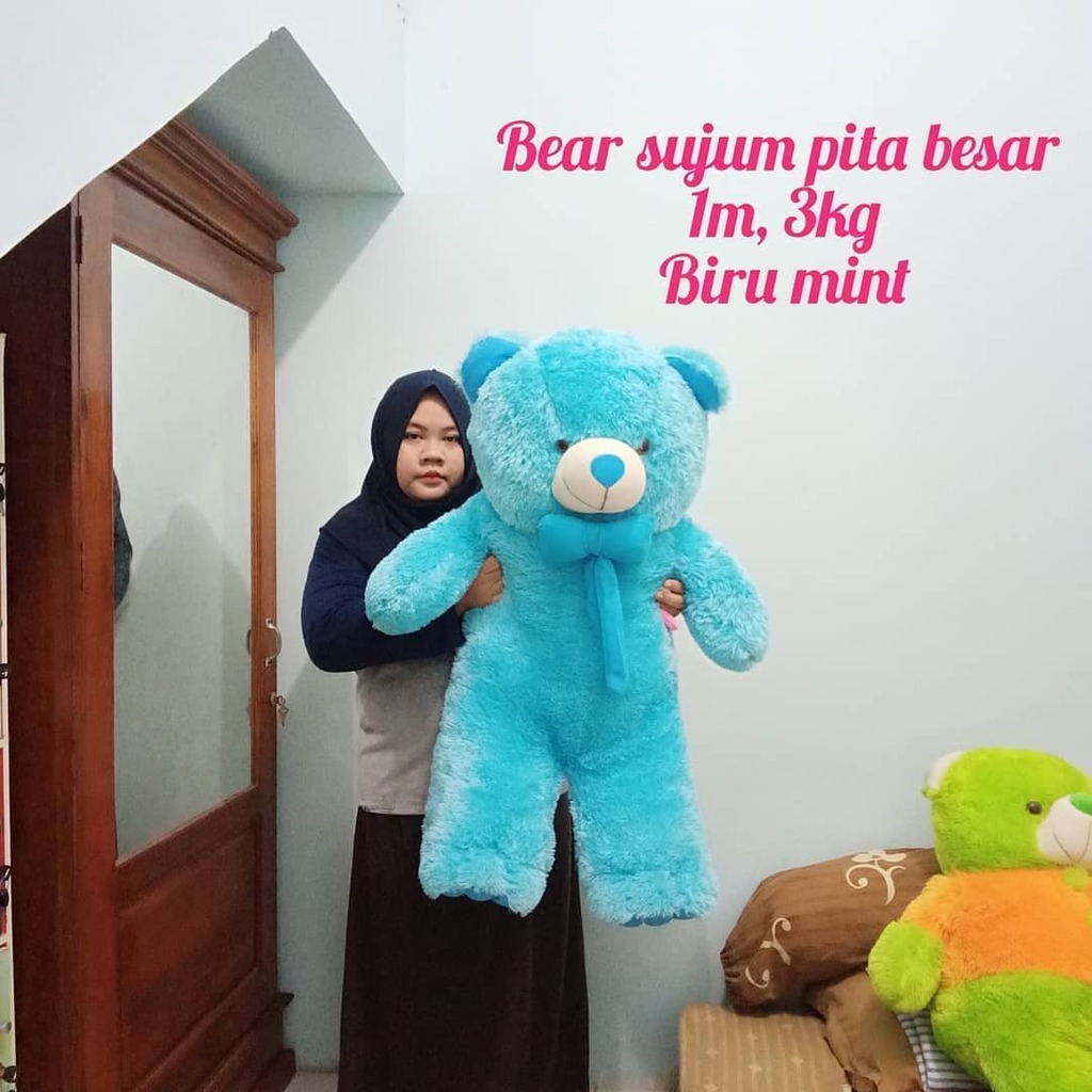 bonekabearpanda's tweet photo. Boneka bear sujum pita besar sni warna biru mint 1m,3 kg
Harga160000
Reseller150000
❤️❤️❤️❤️❤️
Ini ya yang ready hari ini mba say dan mas tampan yang mo nyari boneka daerah solo raya .. Surakarta, Karanganyar Sragen,Wonogiri, Sukoharjo, Klaten , Boyolali,Surakarta..🐮🐱🐯🦁🐂 U… https://t.co/bMVybnAAiZ