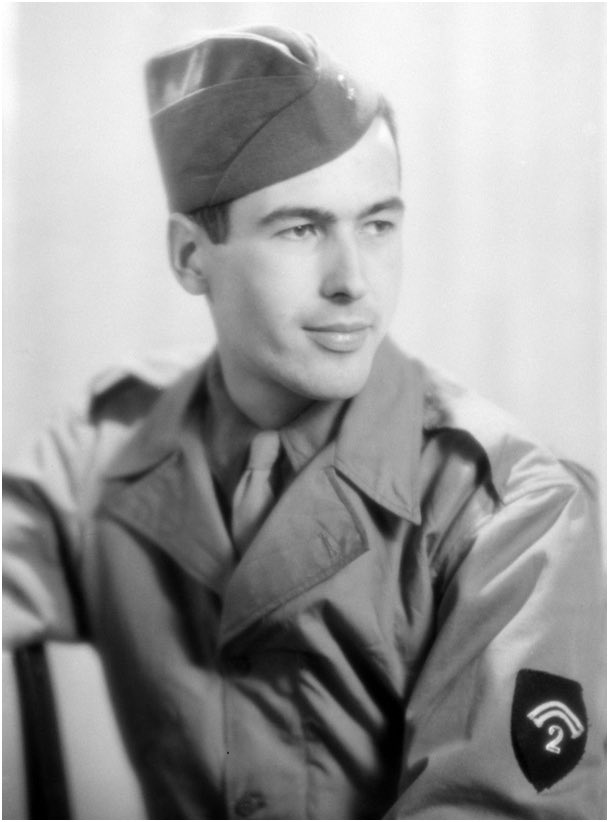 Armeedeterrerecrute Hommage Vge Le Saviez Vous Engage A 18 Ans Au 2e Regiment De Dragons Le Brigadier Valery Giscard D Estaing Obtint Une Citation A L Ordre De L Armee Pour Son Attitude Armeedeterrerecrute Hommage Vge Le Saviez Vous Engage A 18 Ans Au 2e Regiment De Dragons Le Brigadier Valery Giscard D Estaing Obtint Une Citation A L Ordre De L Armee Pour Son Attitude