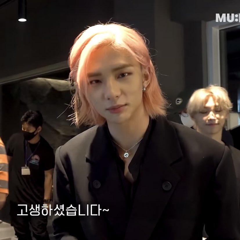 how to make your twitter pink; a thread