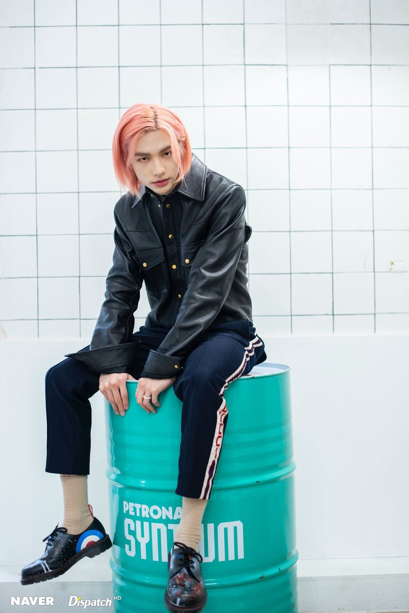 how to make your twitter pink; a thread