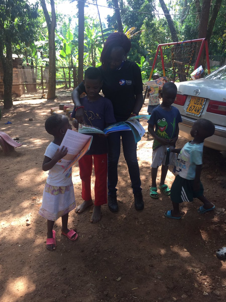 peacepatricia5's tweet photo. Instilling a reading culture among children is of great importance especially when they are still young. Reading materials can be their toys too #TransformativeLiteracy https://t.co/oSprd4BVlT