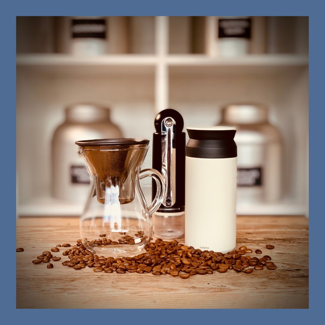 If you are looking for Christmas gifts for your coffee geek, we are here to help.  Pop in and see us for information and inspiration.

#christmastgifts #giftinspriration #coffee #slowpour #coffeegrinder #freshlyroastedcoffee #coffeebeans #groundcoffee