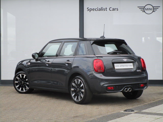 SpecialistMINI's tweet image. At Specialist Cars MINI, we can offer this stunning MINI 5 Door Cooper S Exclusive, finished in ‘Thunder Grey’. 

Now available on ‘Click &amp;amp; Collect’. Interested? DM us. 
#carsofinstagram #FeatureFriday  #repost