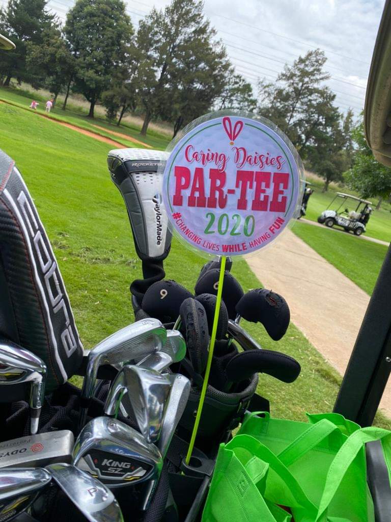 AFGRI1's tweet photo. AFGRI is trots om vandag deel te kan wees van die Caring Daisies gholfdag ten bate van #droogtehulp

#AFGRI 
#SaamStaan https://t.co/icjaeIpUFH