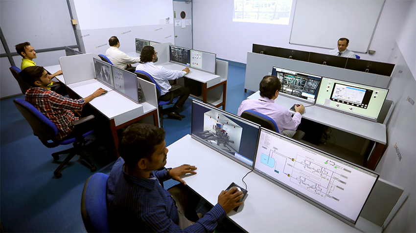 angloeasterngrp's tweet image. #AngloEastern has again partnered with @WartsilaVoyage to further enhance its #simulatortraining for crew, with the installation of customised, first-to-market #LNGbunkering &amp;amp; #liquidcargohandling #simulators at #AEMTC Mumbai. Read the full release here: bit.ly/2L3hfBH