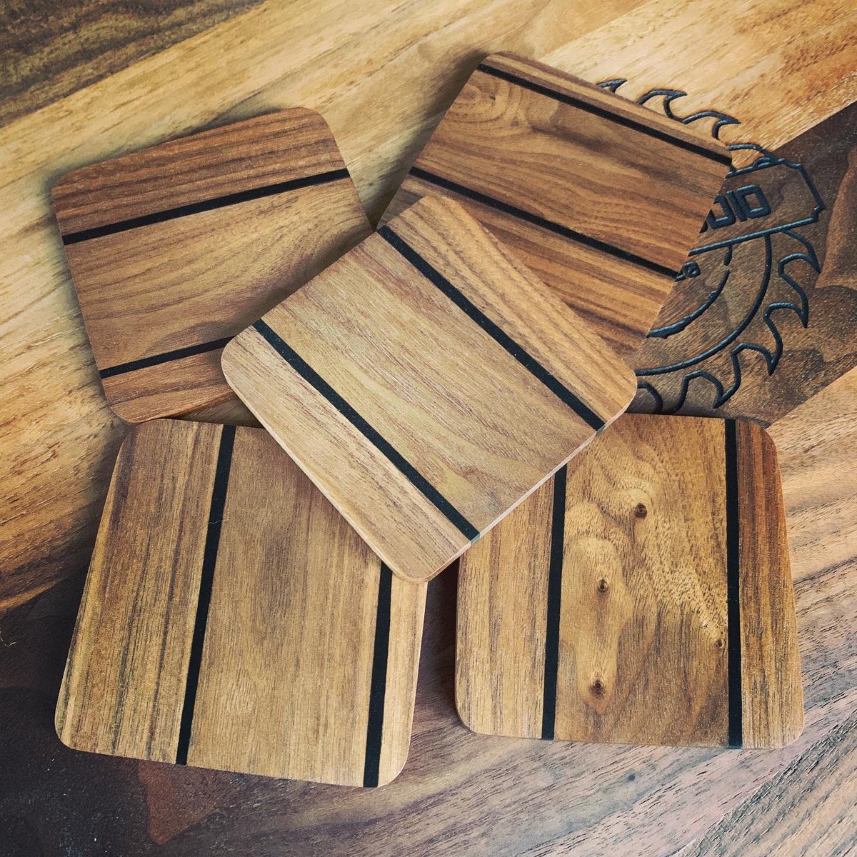 TheEpoxyStudio's tweet image. Looking for that perfect Christmas gift? Here’s some black Walnut coasters with black epoxy stripes. Now available in our store. 

#walnut #coasters #blackepoxy #epoxy #stripes #christmas #gifts #christmasgifts #coffee #drinks #cocktails 

theepoxystudio.com/product/black-…