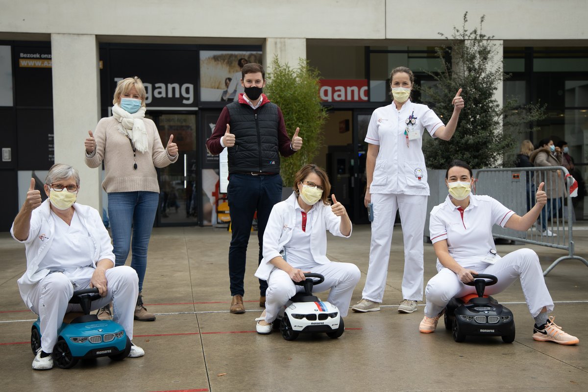 Voortaan rijden patiëntjes in az groeninge op eigen kracht naar hun consultatie! Met dank aan <a href="/BMWMonserez/">Monserez J-F</a> voor de schenking van de autootjes. #kortrijk #azgroeninge