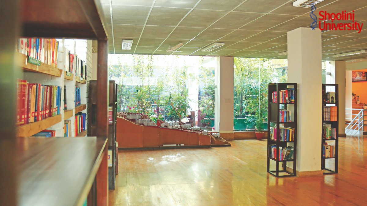 ShooliniUniv's tweet photo. #YoganandaLibrary #ShooliniCampus
The Hallowed Corridors of #Knowledge!
The vibrant Yogananda #Library at #Shoolini University boasts over one million volumes. With state-of-the-art technology, it enables 24x7 learning, inspiring and motivating everyone towards higher learning. https://t.co/JYJWdxY26K