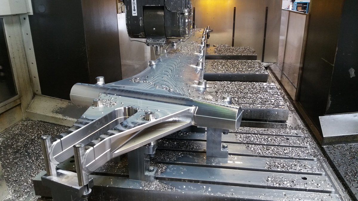 Sur le bateau le plus ancien de la flotte, <a href="/Alexia_Barrier/">Alexia Barrier</a> trace sa route dans ce <a href="/VendeeGlobe/">Vendée Globe</a>. Mer Forte a dessiné et calculé la quille de ce bateau. Cette quille, usinée par <a href="/thyssenkrupp/">thyssenkrupp</a>,  a été installée juste avant le départ du Vendée Globe par <a href="/mer_agitee/">Mer Agitée</a>. GO Alexia !