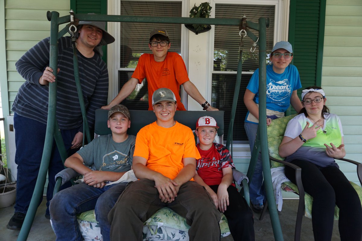 OperationBkyd's tweet image. SINCE 1997&amp;gt;&amp;gt;
PEOPLE OVER PROJECTS
.
.
.
#operationbackyard #repairknox #peopleoverprojects #volunteer #865life #knoxrocks