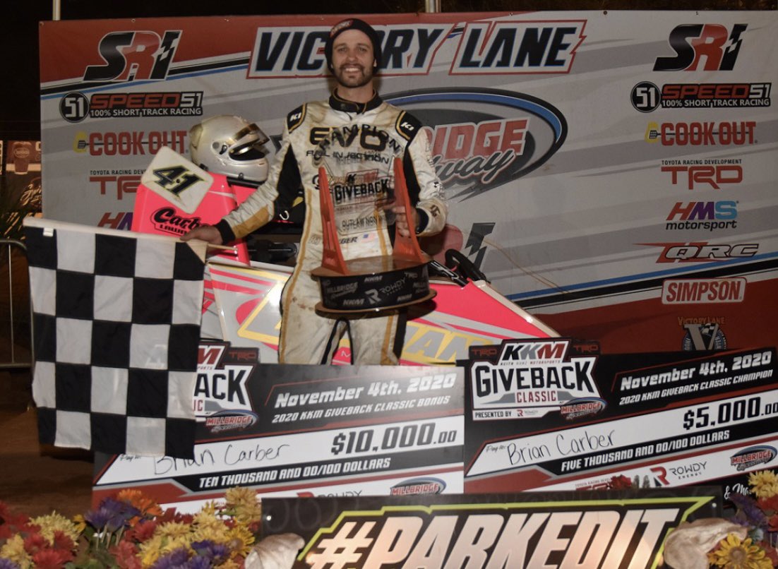 KKM_67's tweet photo. ➖𝙳𝚊𝚢 𝙵𝚘𝚞𝚛 𝙳𝚛𝚒𝚟𝚎𝚛 𝙵𝚘𝚞𝚛➖

The winner of the 2020 KKM Giveback Classic at Millbridge Speedway, Brian Carber!

Carber who has attended Chili Bowl as a fan, has never competed in it, or even raced a midget! 

✖️@BrianCarber_ ✖️ https://t.co/DBfPrkNVRI