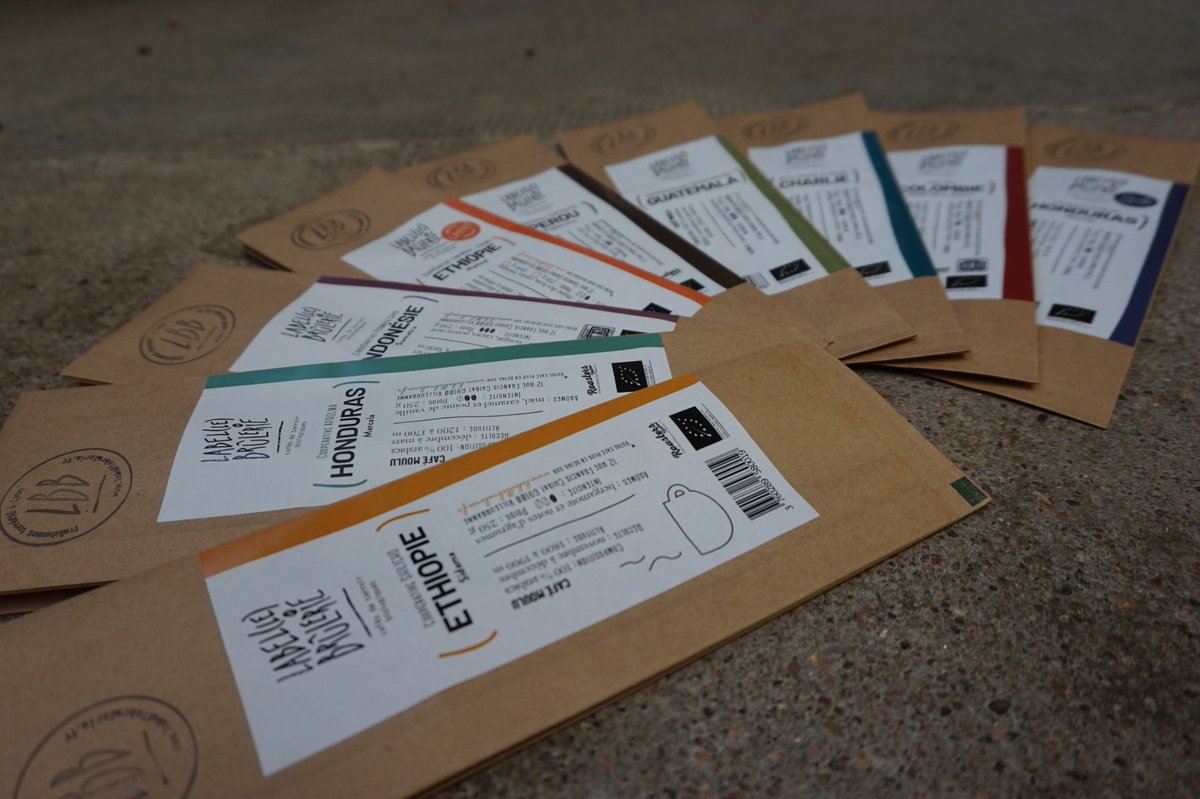 [NOËL À GRAP 🎄] Labelle Brûlerie met les petites tasses dans les grandes pour cette fin d'année. Retrouvez dans leur boutique des abonnements (3, 6 et 12 mois), des coffrets dégustation et des nouveautés caféinées ! ☕️☕️☕️

La boutique en ligne : labellebrulerie.fr/boutique/