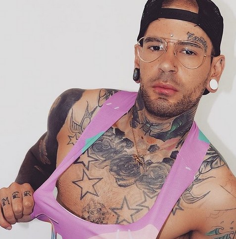 DatingsGeorge's tweet image. Retweet one post If You think I am fuckable 😈