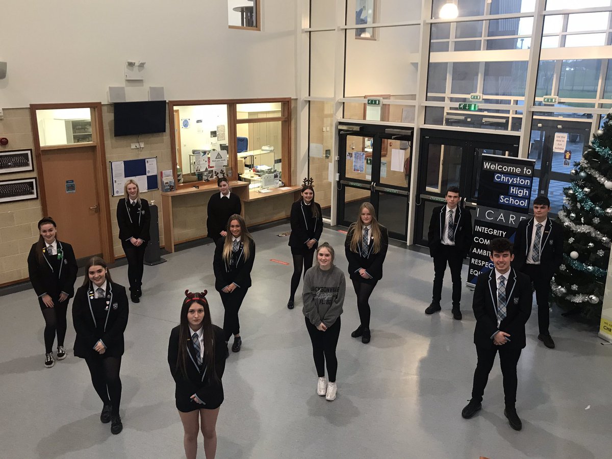 ChrystonHS_PST's tweet photo. Around half of our young people who have unconditional offers for university ⭐️ We are confident that many more offers will come flooding in next week! We also have young people who have secured interviews for medicine, dentistry, nursing and teaching 🎉 #talented #UCAS https://t.co/YNqFxlkWKn
