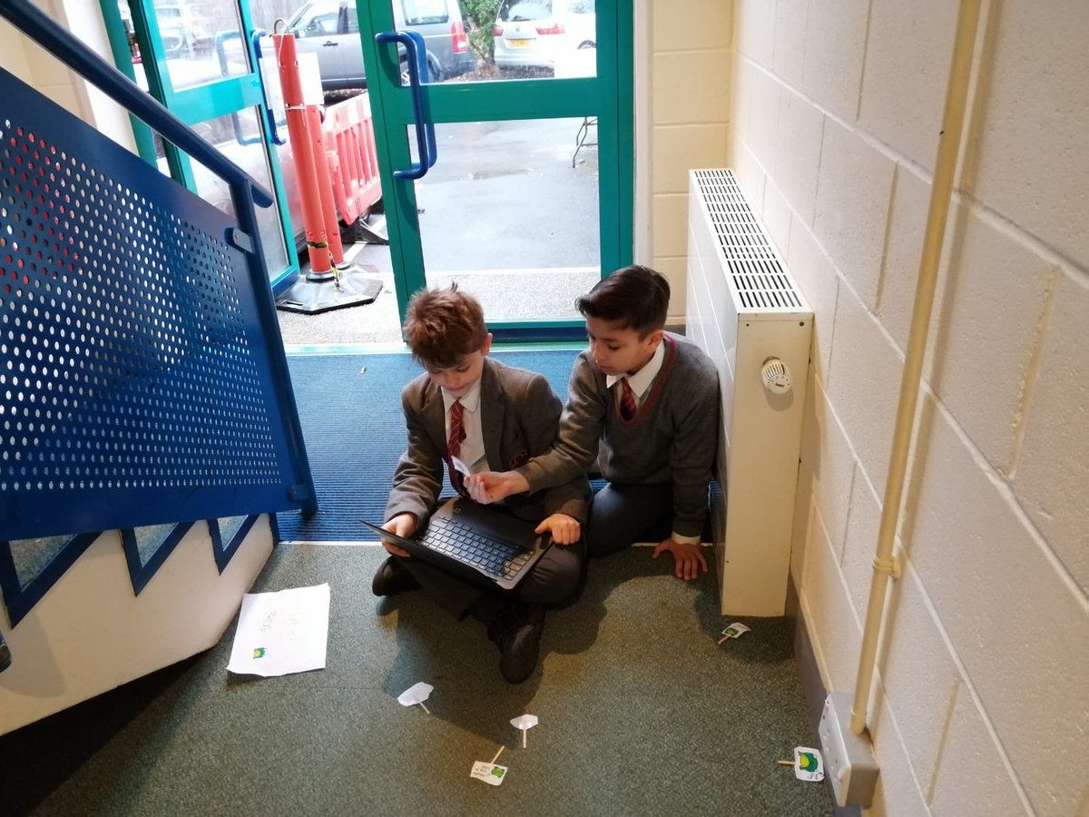 BGS_ScienceDpt's tweet photo. Mrs Pritchard's Year 5 Science class filmed their “Frog's Life”productions #BGSScience https://t.co/FQ3rNXejtY