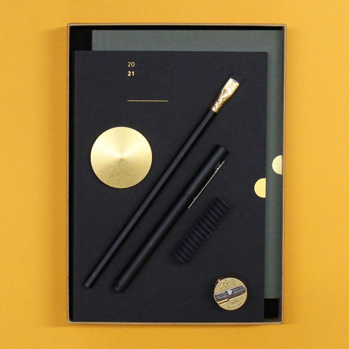 Stationery Gift Guide - mailchi.mp/bddebe0ebb1e/g…