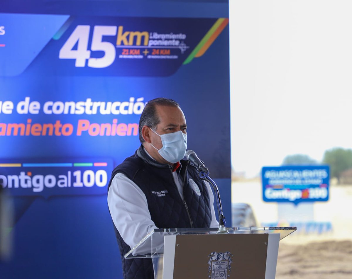 MartinOrozcoAgs's tweet photo. En estos momentos arranca la construcción del Libramiento Poniente, un proyecto que había quedado a la deriva durante muchos años y que hoy estamos concretando para impulsar el desarrollo económico y social de #Aguascalientes. 

#ContigoAl100 https://t.co/4de19uuJY1