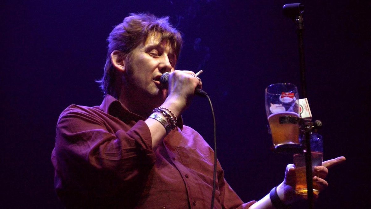 Shane MacGowan says he felt guilty for not having the ‘guts’ to join the IRA