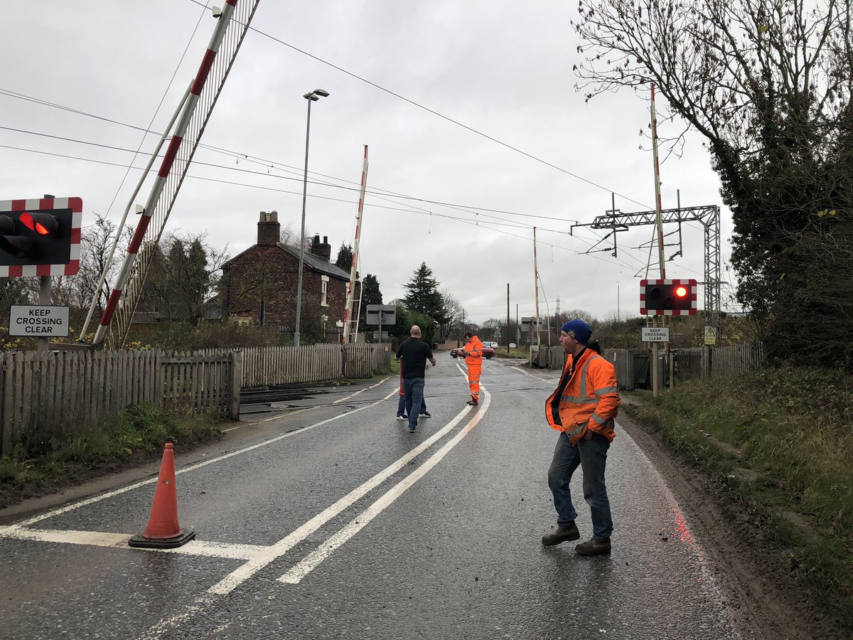 Markgmellor's tweet photo. Radway Green Crossing Accident! Lorry pulls overhead cables down! Crossing closed. #cheshirelive #networkrail https://t.co/SmXFvaGQrh