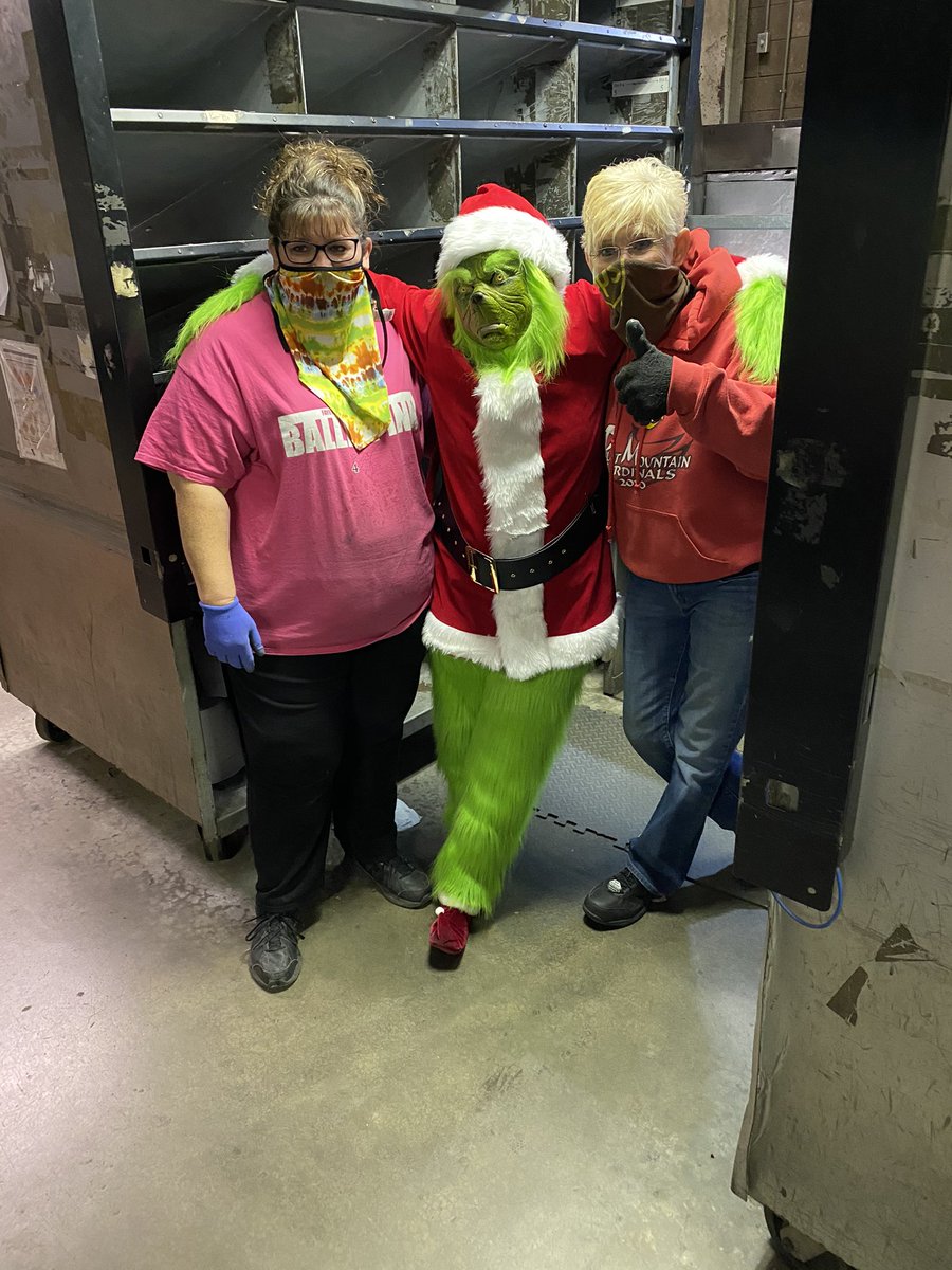 EricaRe36999921's tweet photo. The Grinch came to visit the Winston Salem Preload today to recognize employees for working safe. https://t.co/wtyBjx24JH