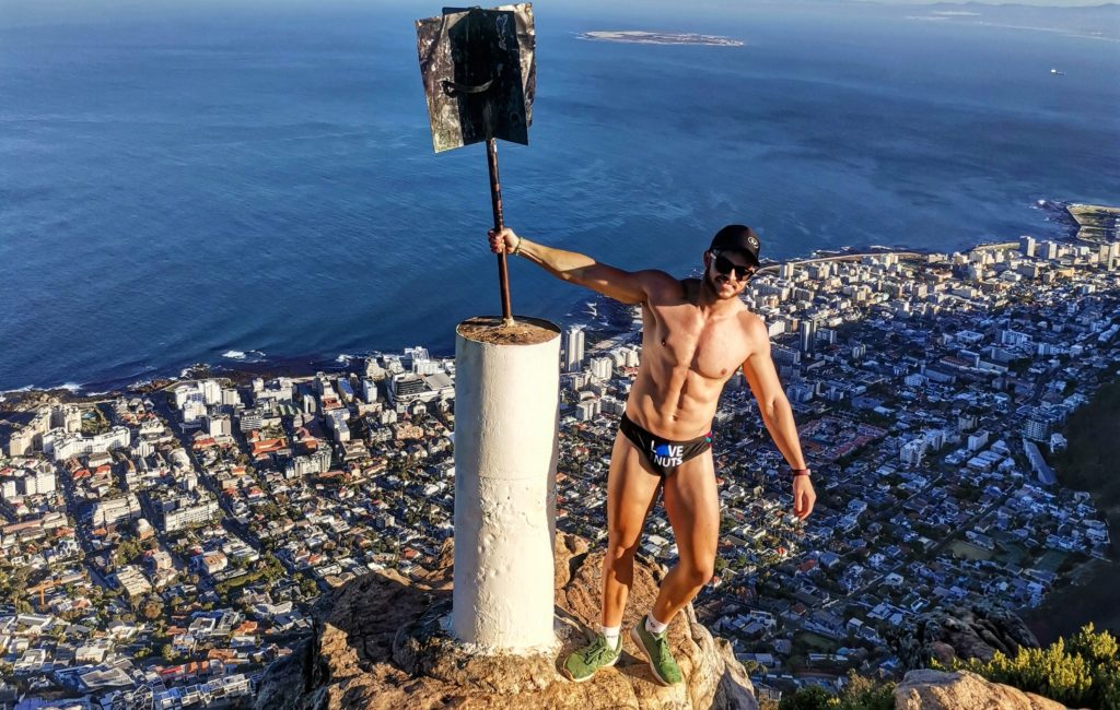 Cape {town} Etc tweet media