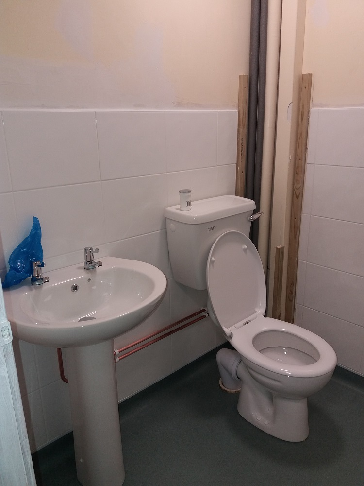 WildsideAC's tweet photo. Wildside’s refurbishment work is really gathering pace! From an empty space last week to a set of almost completed cubicles, we’re looking forward to being able to offer a full range of activities once again so that people can enjoy our brand new facilities! #NewYearNewLoo https://t.co/dN16vOBkDk