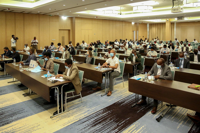 hi-rwanda tweet media