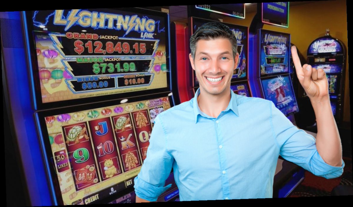 jackpot slot machines hack / Twitter