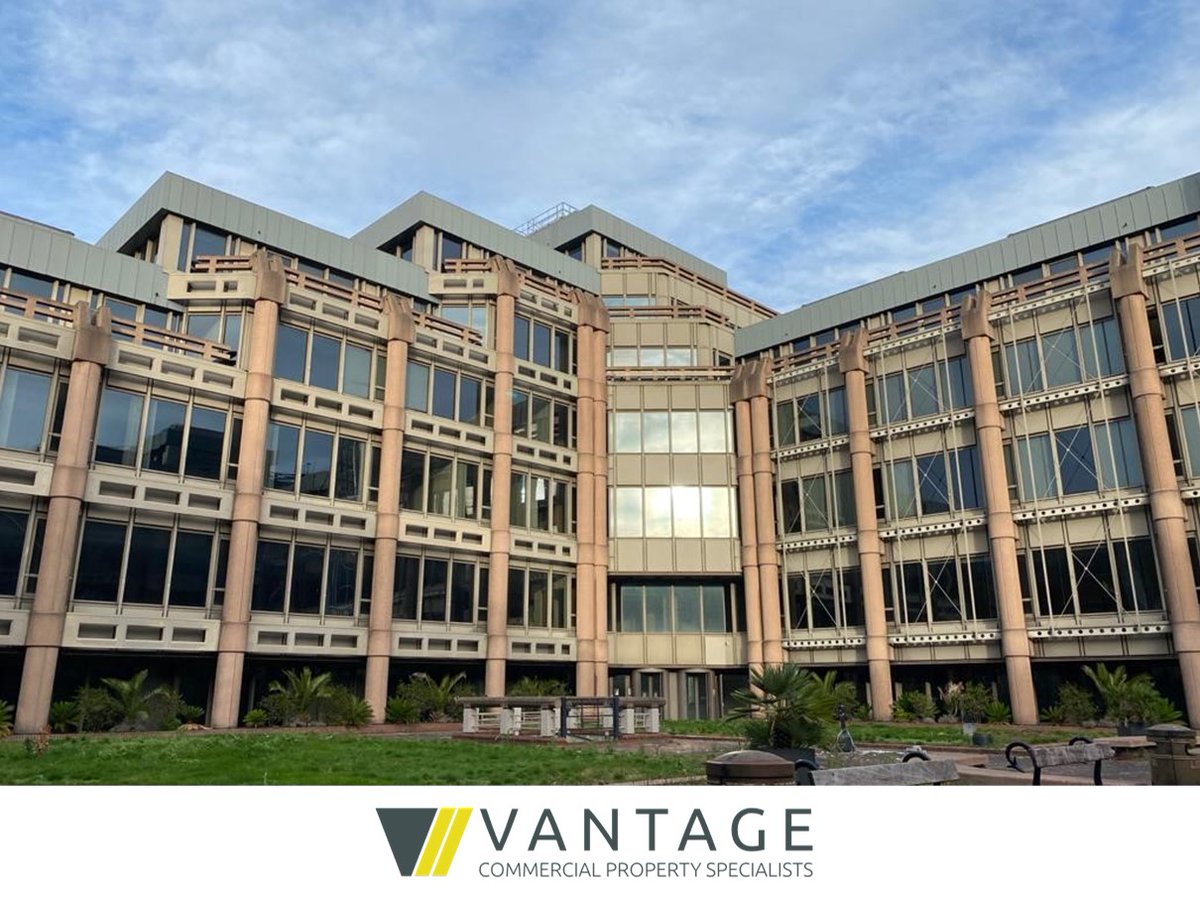 Vantagecon's tweet image. Our team have been down in London this week looking at various job including the old Royal Mint building where they had the chance to view the mediaeval ruins it had been built on. 

Structural defects have been noted to the the ruins!