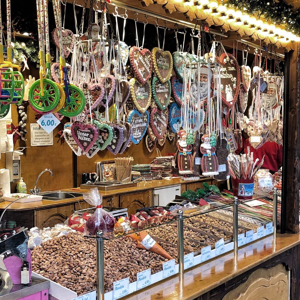 Today is Saint Nicholas Day. We hope he called during the night with his sack of sweets and rewarded you generously with lots of treats. Unlike in many other countries, Father Christmas comes to Germany on the 6th of December.