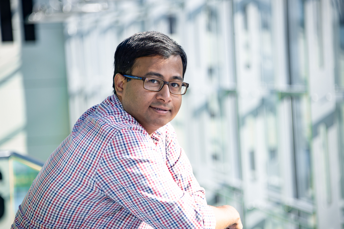 IMBA_Vienna's tweet image. Congratulations to Shambaditya Saha @SahaLab3 for securing the standalone-project grant by the @FWF_at to study the role of #nuage in germline #cellfate: bit.ly/36ytChk
More about the lab&apos;s research: imba.oeaw.ac.at/research/shamb…