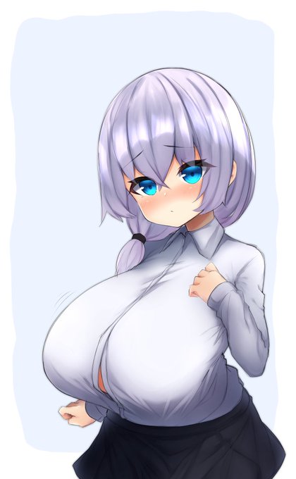 頼んだらバニーガールのコスプレもしてくれるおっぱい大きい女の子 