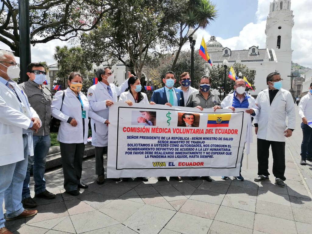 AngelSinmaleza's tweet photo. #URGENTE
((🔴)) Me congratulo porque el Ejecutivo acordó la entrega de nombramientos definitivos para 12.000 profesionales y trabajadores de la salud. Al Gobierno le queda pendiente la reforma al Reglamento y la Norma Técnica para la selección de los BENEFICIARIOS. https://t.co/j3ff2slMo7