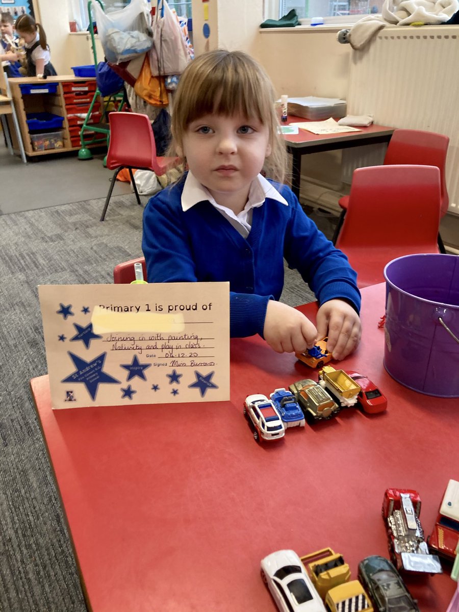 MissBurrows2's tweet photo. So delighted to award this week’s NIF certificate for P1 to this learner who has been flourishing in activities with her classmates this week. 👏 
⁦@mrsbrannanfcrc⁩ ⁦@standrewsFCRC⁩ #nurture #inspire #flourish https://t.co/RoVktERBgV