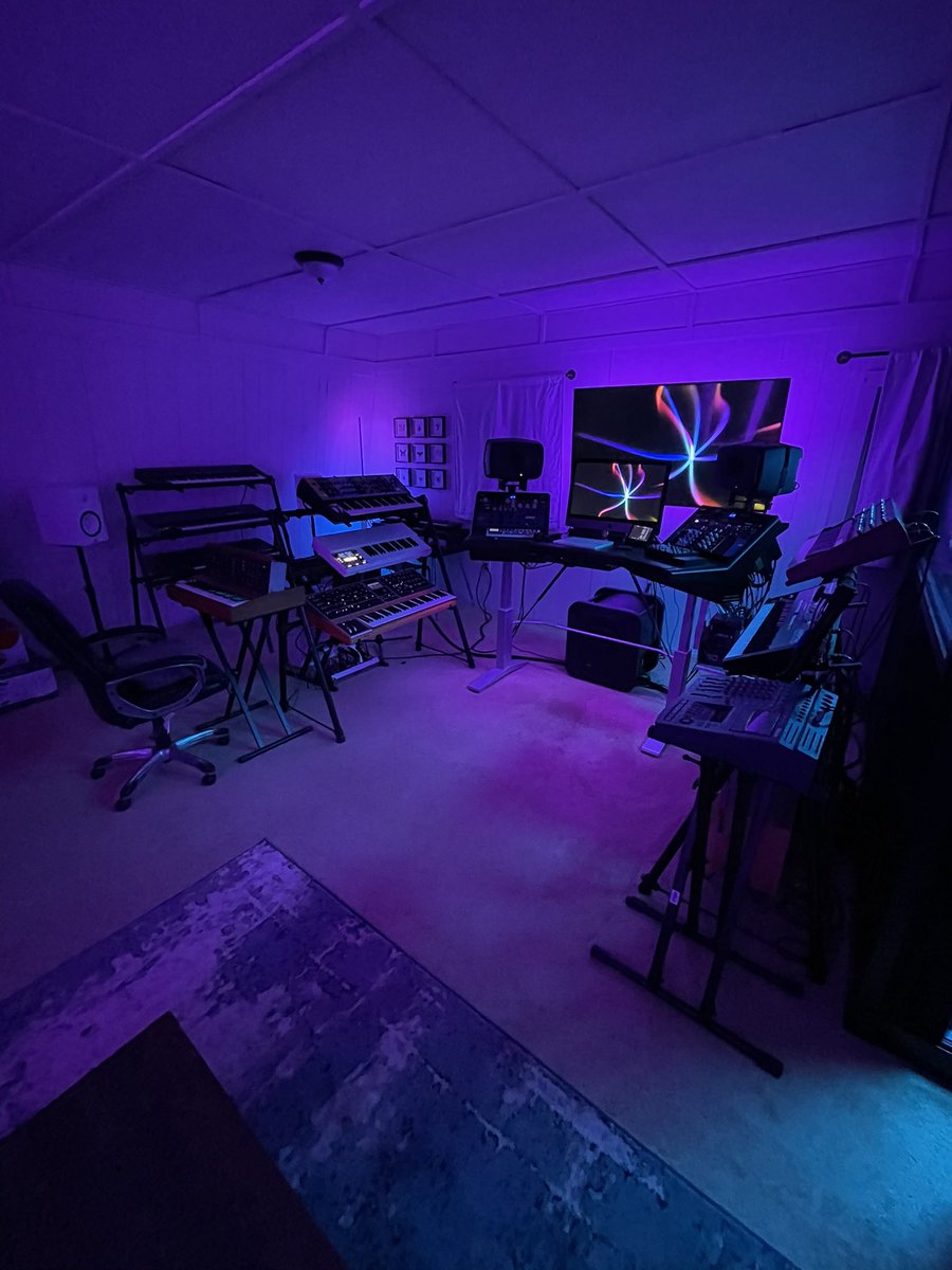 drewcymatics tweet media